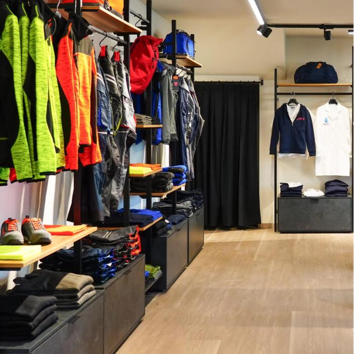 Prodotti disponibili in negozio  Thumbnail