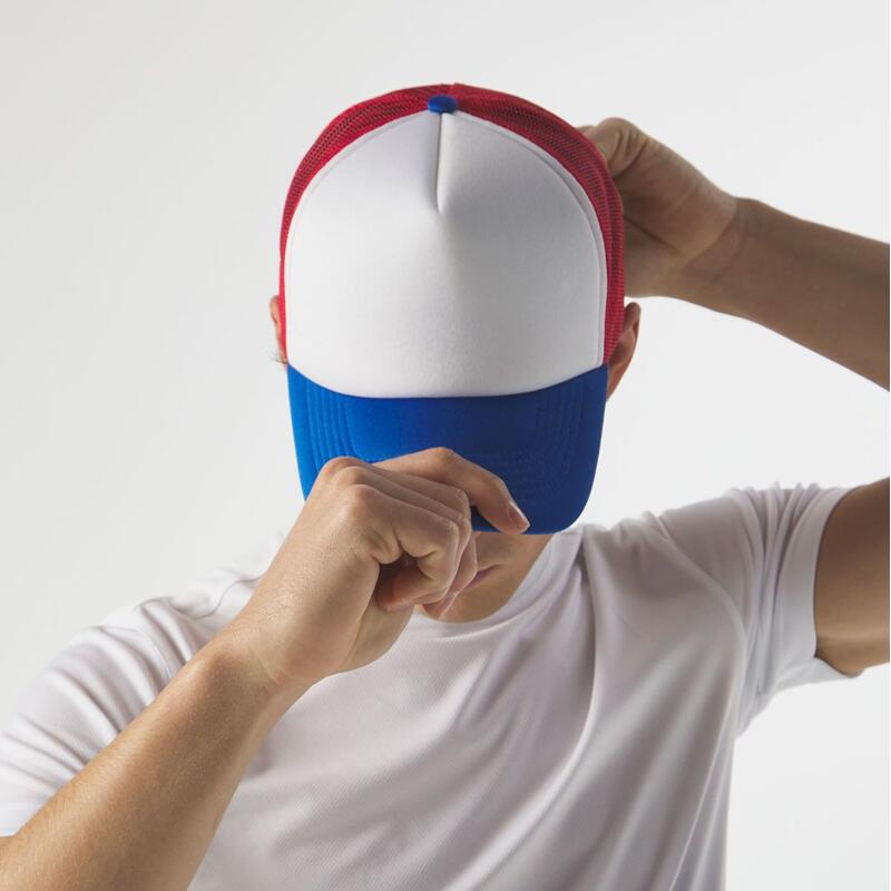 BS610 Cappellino a 5 pannelli con pannello frontale e visiera in poliestere imbottito, pannelli laterali e posteriori in mesh, chiusura con cinturino in pvc 100% poliestere Thumbnail